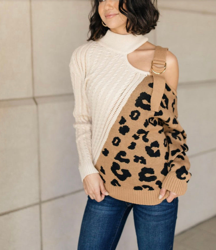 Half & Half Leopard | Buckle Sweater